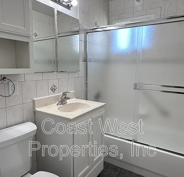 4062 Conrad Ave — Photo 22