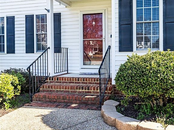 2nd image of 7972 Bear Grass Ln