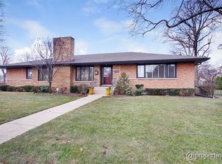 6141 N Lemont Ave, Chicago, IL 60646