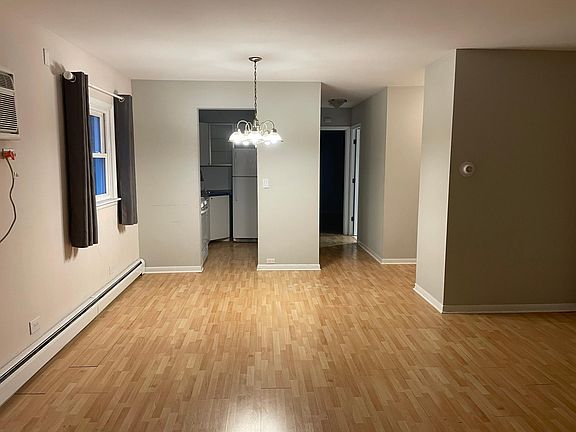 3rd image of 905 Graceland Ave APT 5