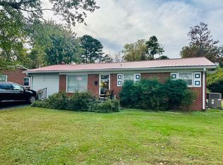 423 S Walnut Ave, Cookeville, TN 38501