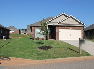 315 Huntwood Dr, Roebuck, SC 29376
