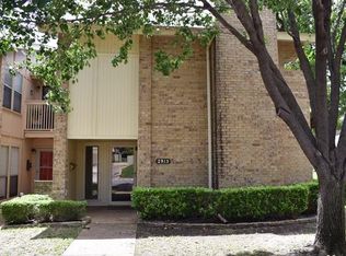 2915 Shady Knoll Ln, Bedford, TX 76021