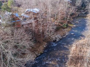 597 Auborn Trivette Rd, Sugar Grove, NC 28679