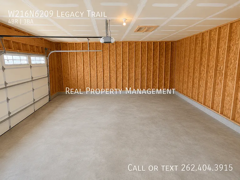 W216N6209 Legacy Trl — Photo 30