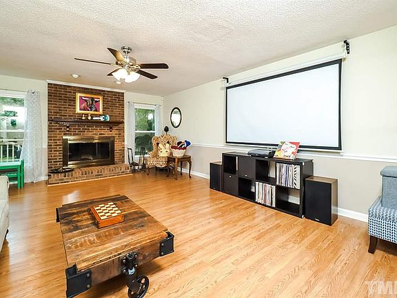 5th image of 3229 Winfield Dr
