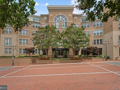 12000 Market St APT 446, Reston, VA, 20190