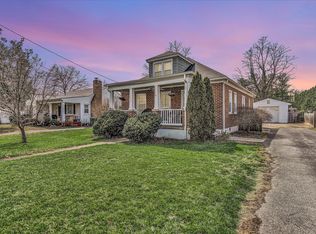 303 Goodwin Ave, Salem, VA 24153