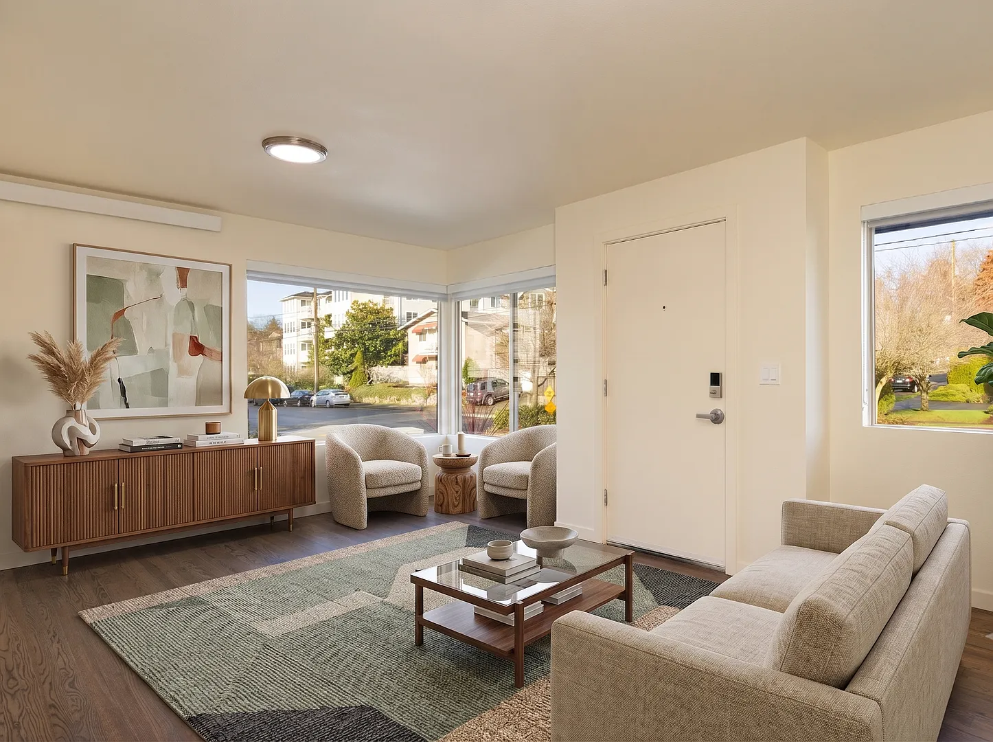 Seattle 3-Bedroom Apartment | Hardwood Floors, In-Unit Washer/Dryer & Heated Bathroom Floors| 21 ... — Photo 4