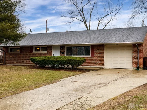1596 Lanbury Dr, Dayton, OH 45439