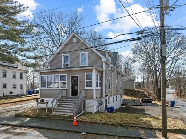 42 Godfrey St, Taunton, MA 02780