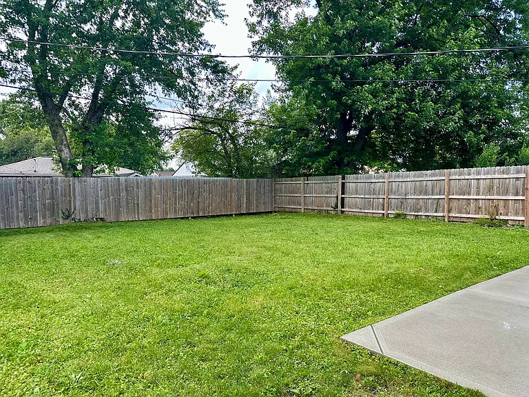 4834 Karen Dr — Photo 11
