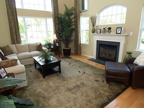 4th image of 3 Martins Ct