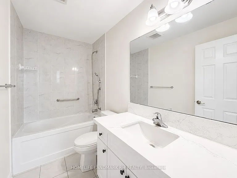 19 Edward Lennox St — Photo 21