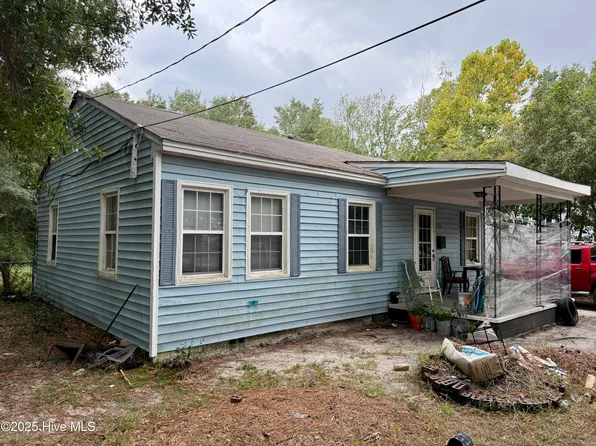 210 Calhoun Drive, Wilmington, NC 28412