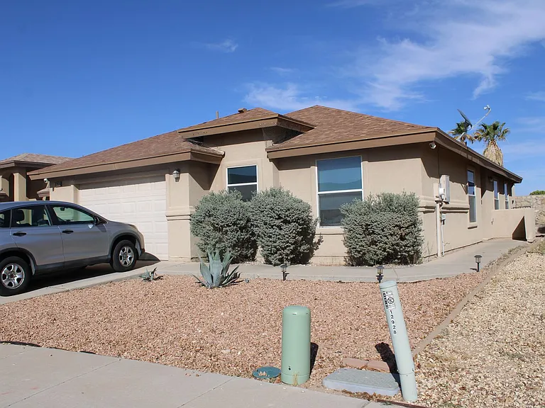 12928 Hueco Pit Dr — Photo 1