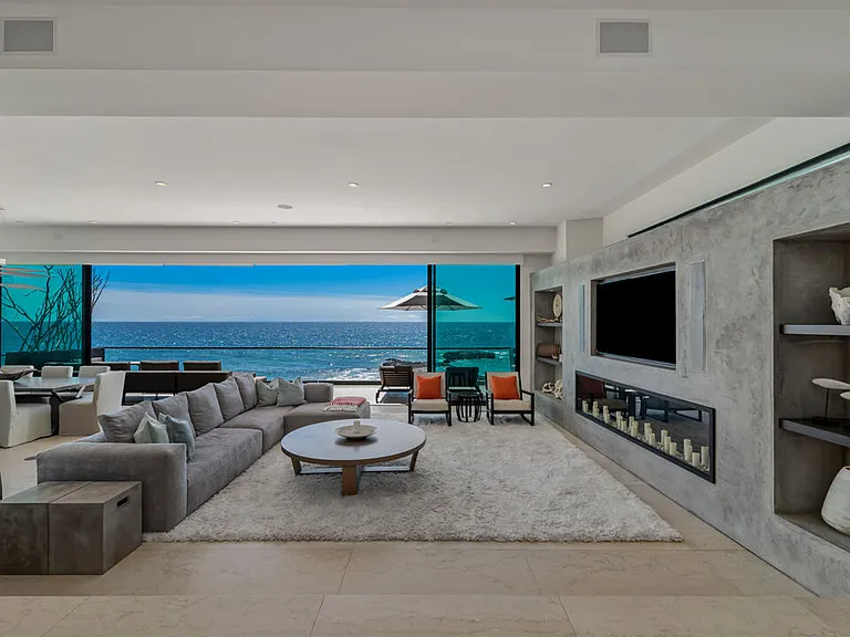 25250 Malibu Rd — Photo 13