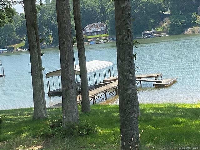 1st image of 121 Little Acorn Ln #28