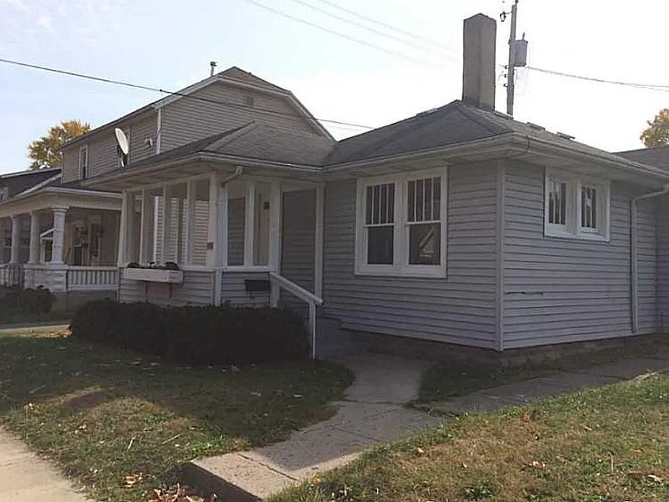 556 W Franklin St