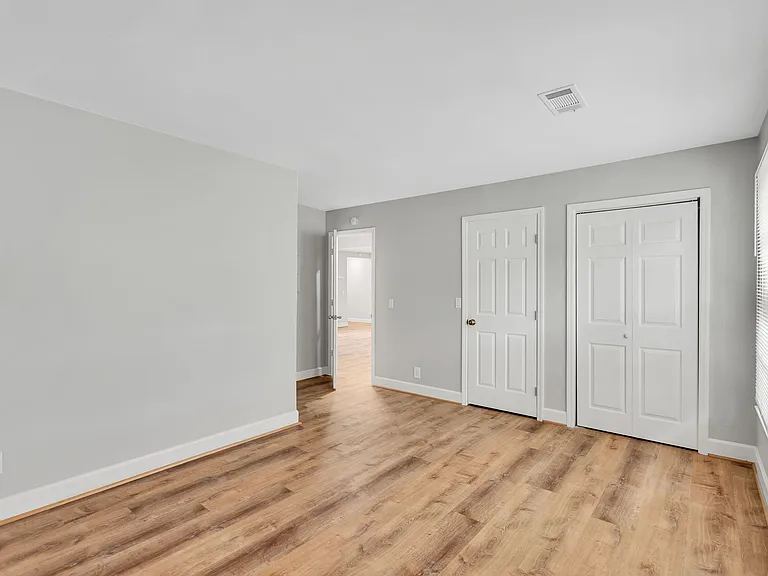 2135 Acklen Ave #10 — Photo 4