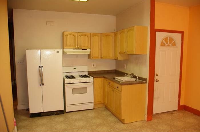 2nd image of 4700 Longshore Ave