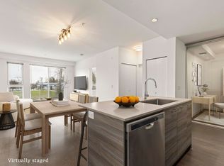 10581 140th St #311, Surrey, BC