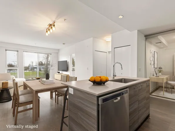 10581 140th St #311, Surrey, BC V3T 0M7