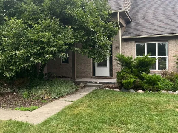 5940 Cayman Blvd, Ypsilanti, MI 48197
