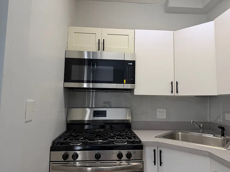 618 Chestnut Hill Ave — Photo 13
