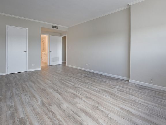 4th image of 2800 N Flagler Dr APT 515
