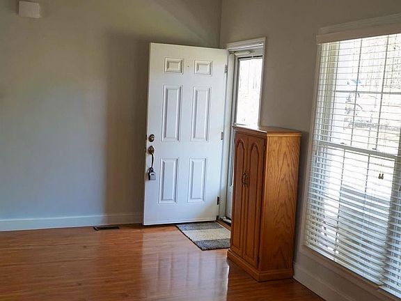 3rd image of 7972 Summit Ridge Dr