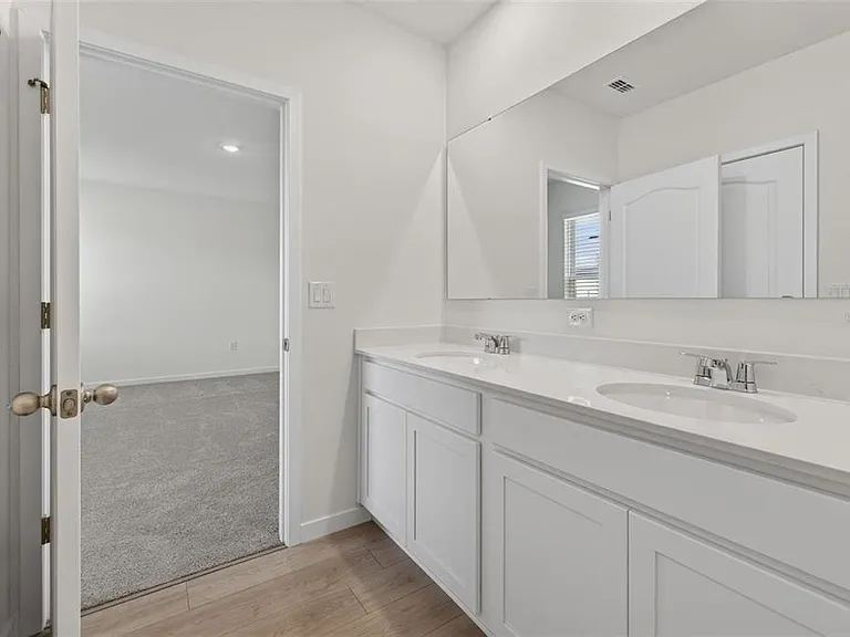 2893 House Finch Rd #A — Photo 31
