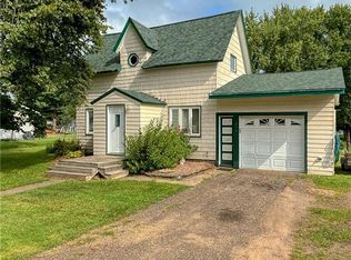 215 E Brewster St, Prairie Farm, WI 54762