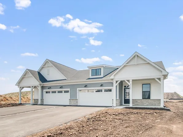 23245 W Kennebec Dr, Plainfield, IL 60585