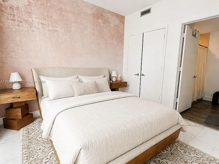 2900 NE 7th Ave #707 — Photo 15