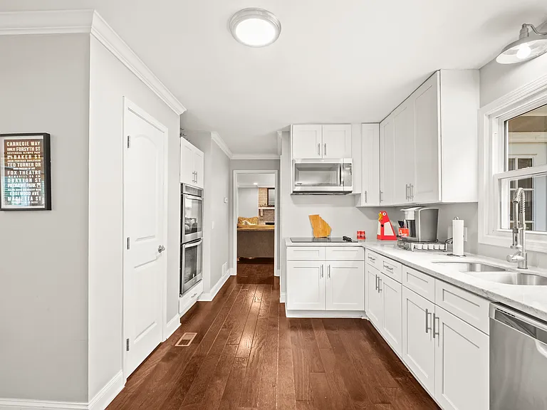 405 Boling Dr — Photo 5