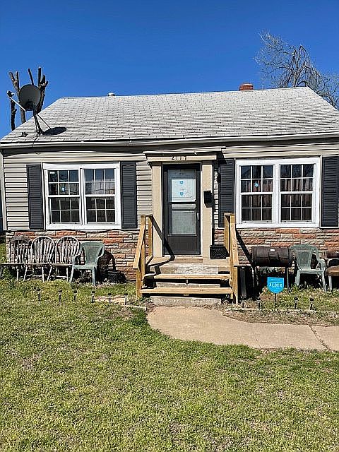1st image of 2117 N Jordan Ave