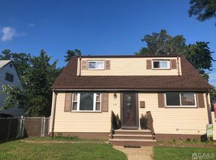 272 Austin Ave, Old Bridge, NJ 08857