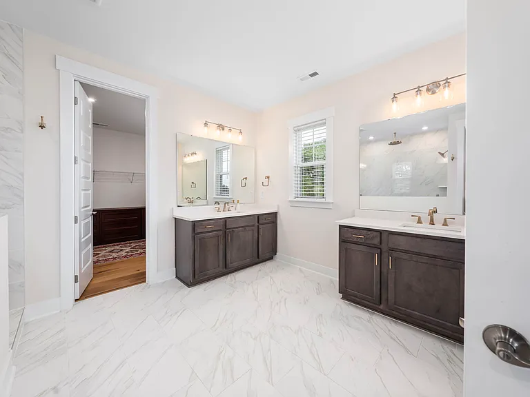 225 Holding Dairy Dr — Photo 12