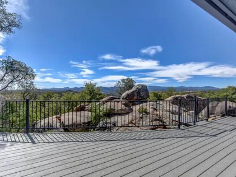 1815 N Hazelwood Ln — Photo 5