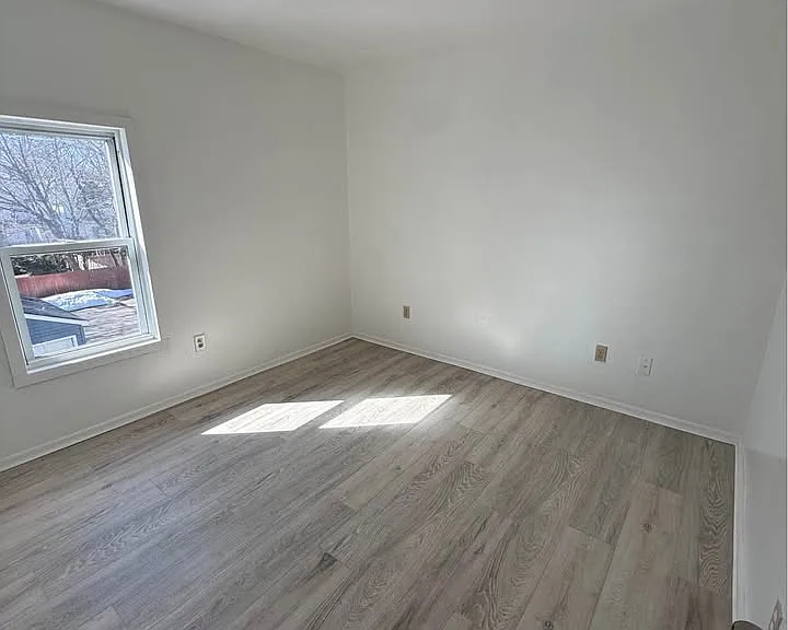 222 Howard Ave #2 — Photo 10
