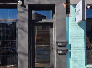 76 Lakeshore Rd E #78B, Mississauga, ON L5G 1E1