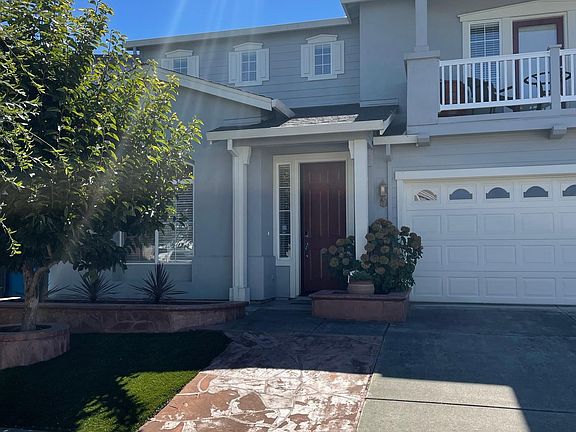 Curb appeal welcome home