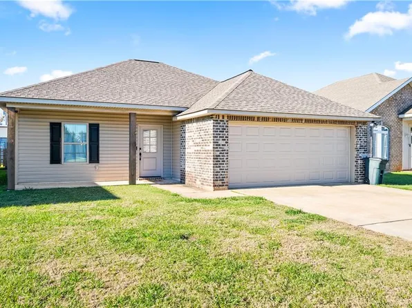 1590 Chase Dr, Alexandria, LA 71303