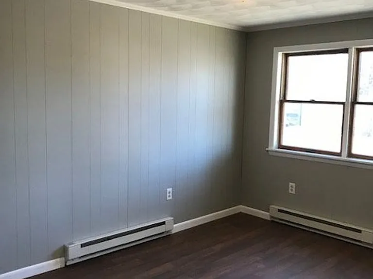740 Chemung St — Photo 12