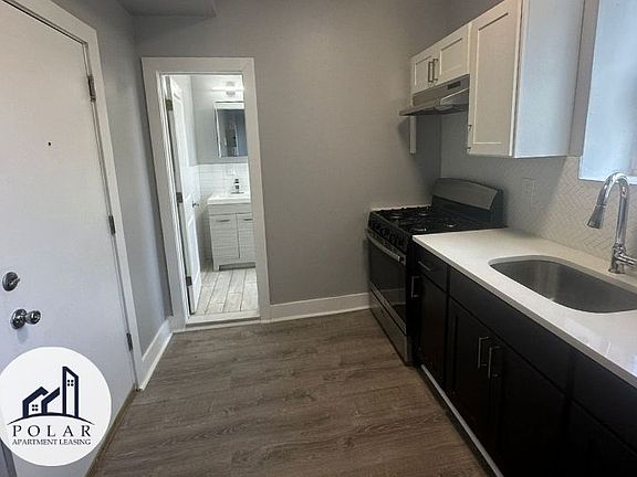 4th image of 618 S Orange Ave #5