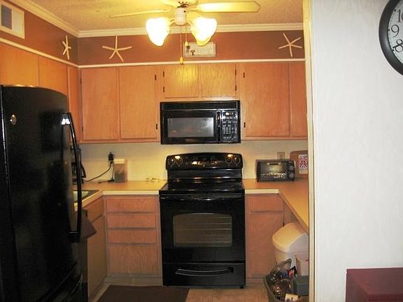 Wide shot of new kitchen