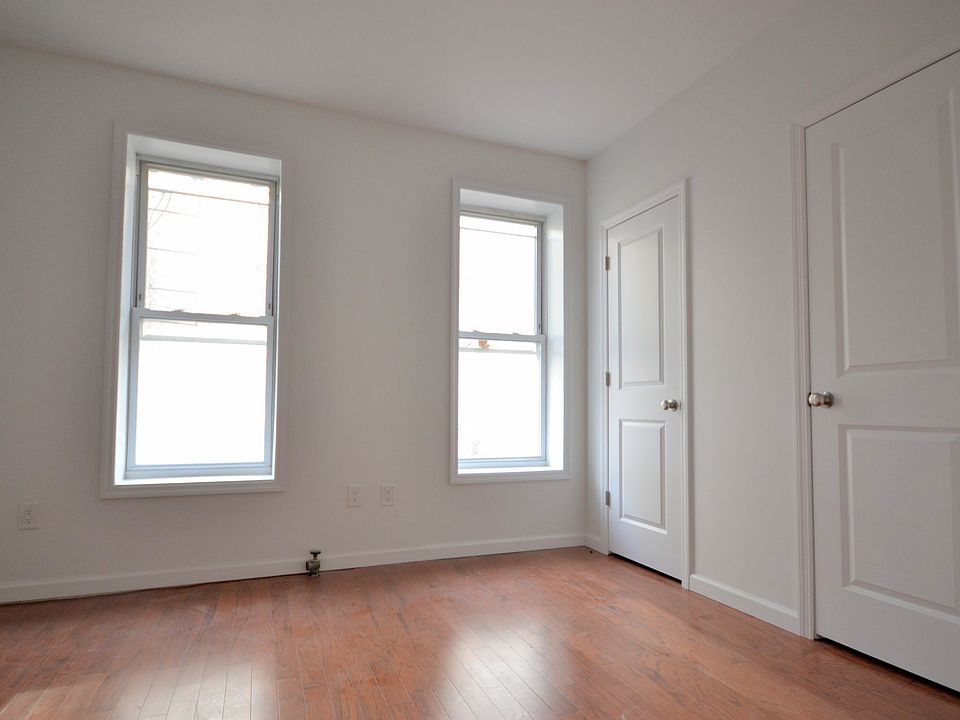1st image of 429 Lincoln Pl APT C1