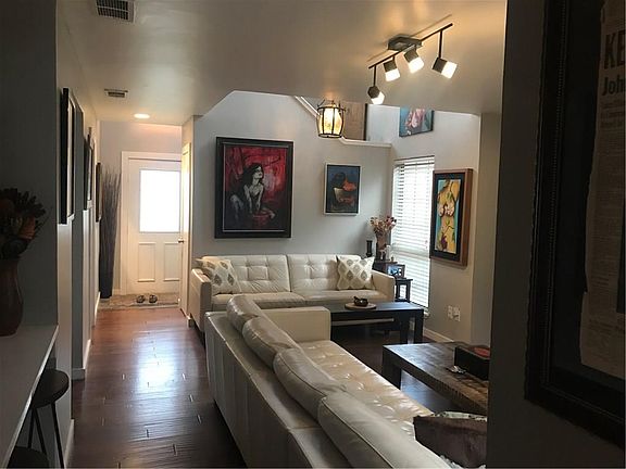 5th image of 805 Cedar Hill Ave