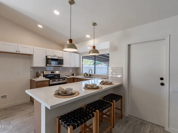 1634 N YUCCA Street, Chandler, AZ 85224